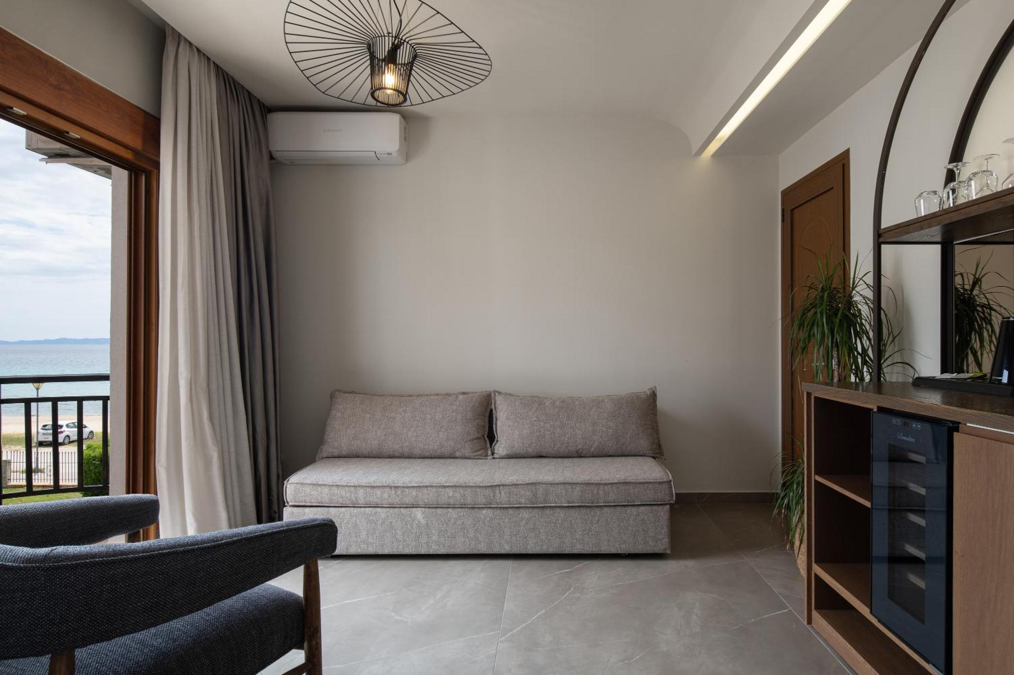 Apartamento Assano Seafront Luxury Nikiti  Exterior foto